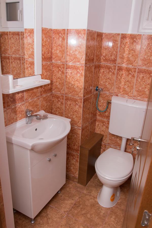Hotel Măgurele Esterno foto